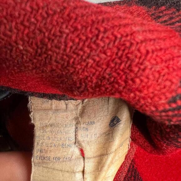 Vintage Woolrich Buffalo Plaid Wool Jacket Red Black USA Made Hunting Coat M - Picture 9 of 13